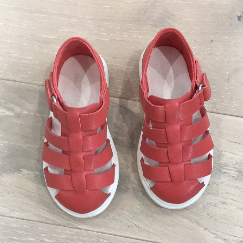Zara baby girl shoes size 22